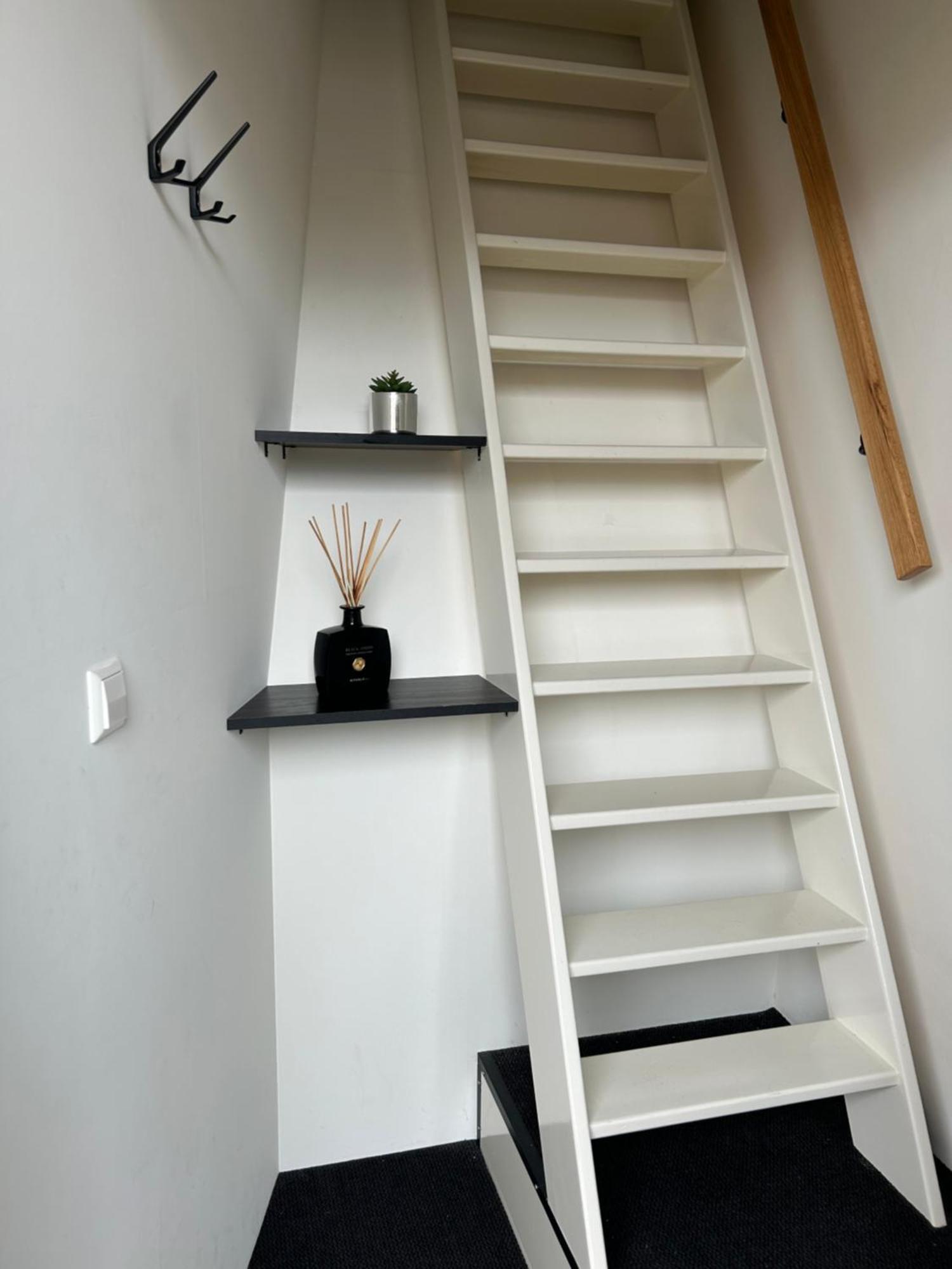Bnb De Leeuw Badhoevedorp Bagian luar foto